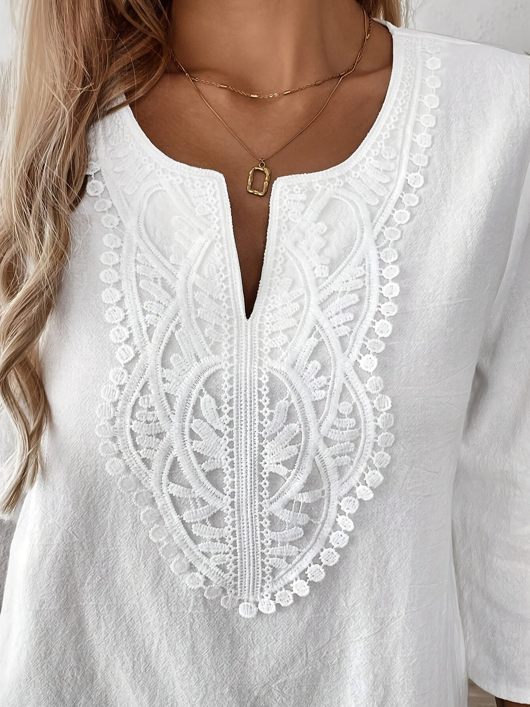 Martha | V-Neck Short Sleeve Shirt
