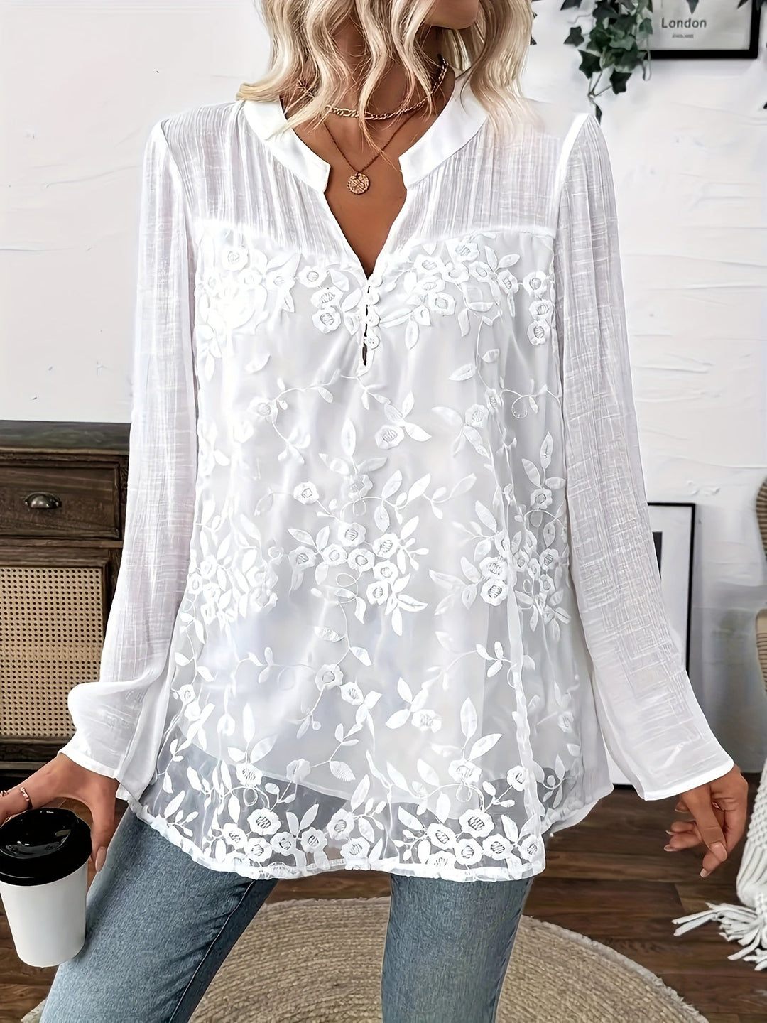 Glenda | Floral Embroidery Lace Blouse