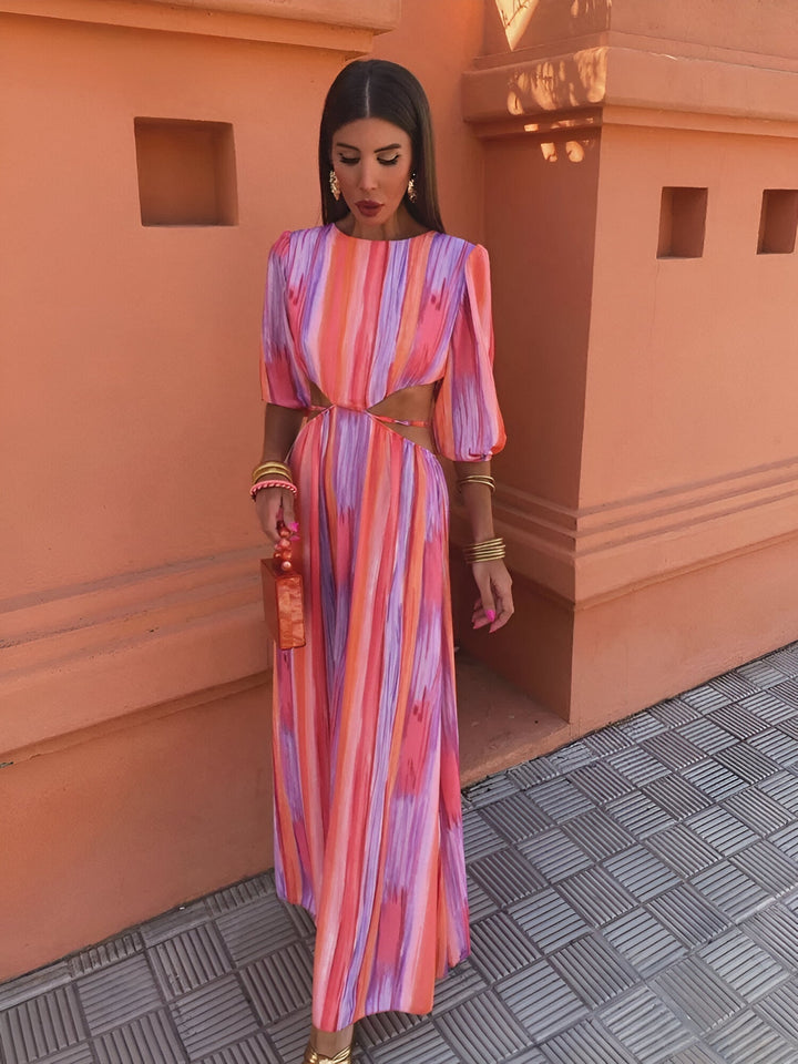 Sola | Dress with Exposed Back